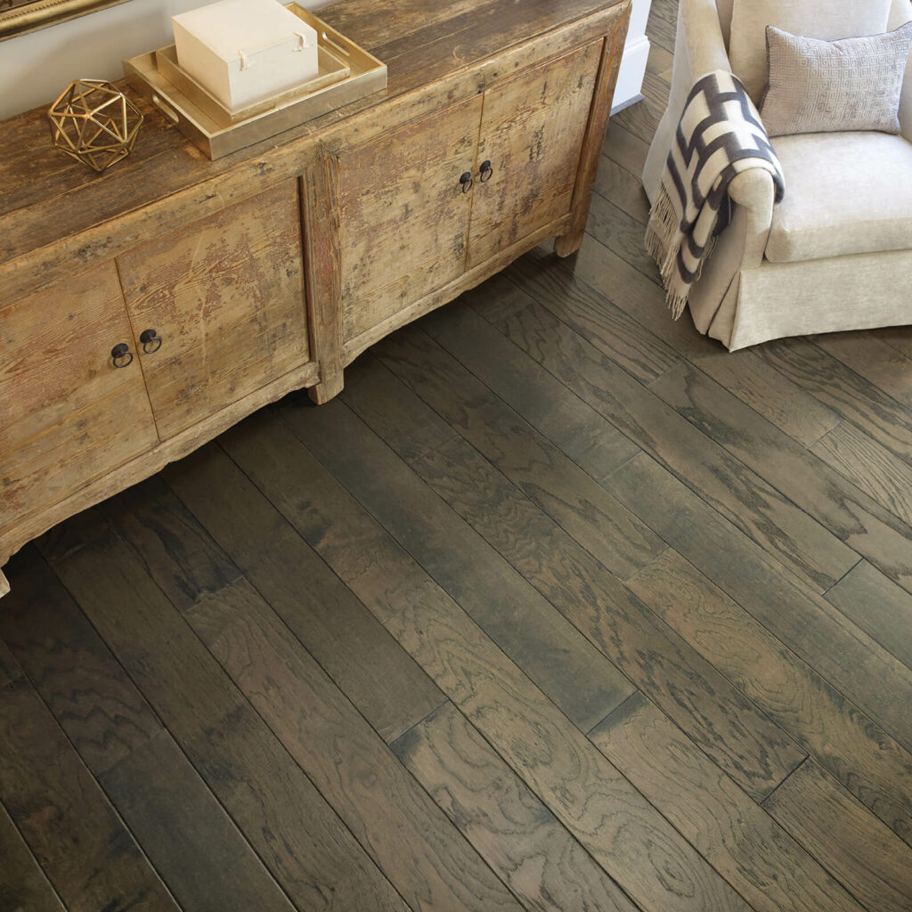 Hardwood flooring | Direct Carpet Unlimited