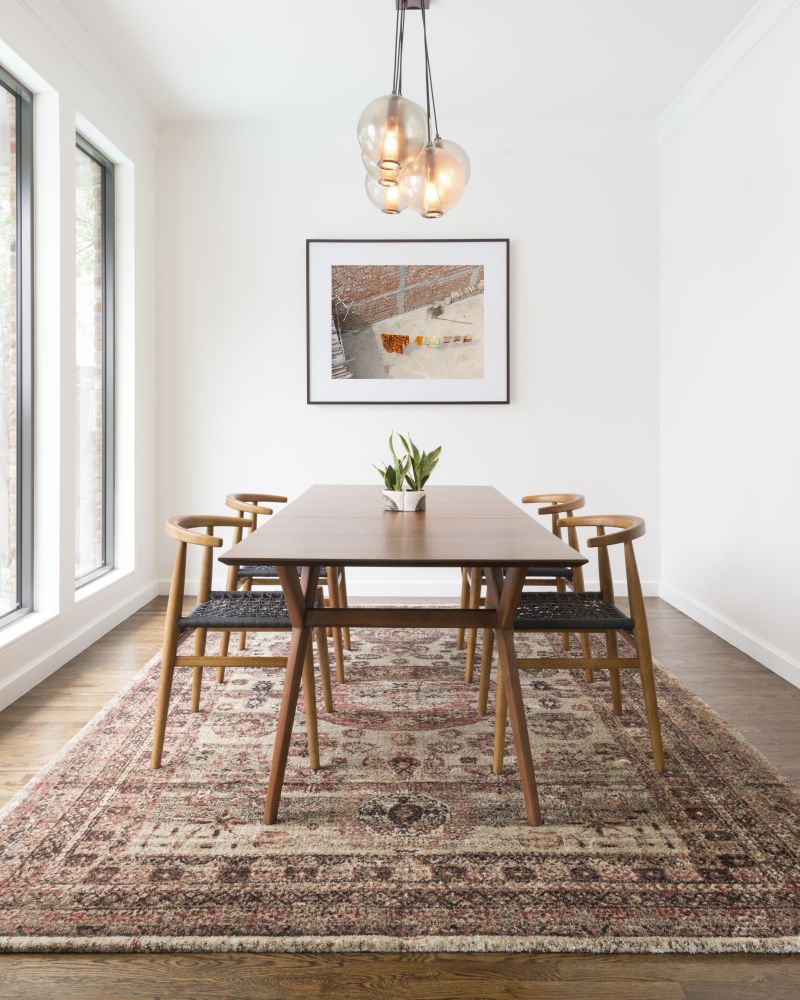 Dining room area rug | Direct Carpet Unlimited