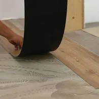 imgi_5_LV_installation4_1600x1600_195x195